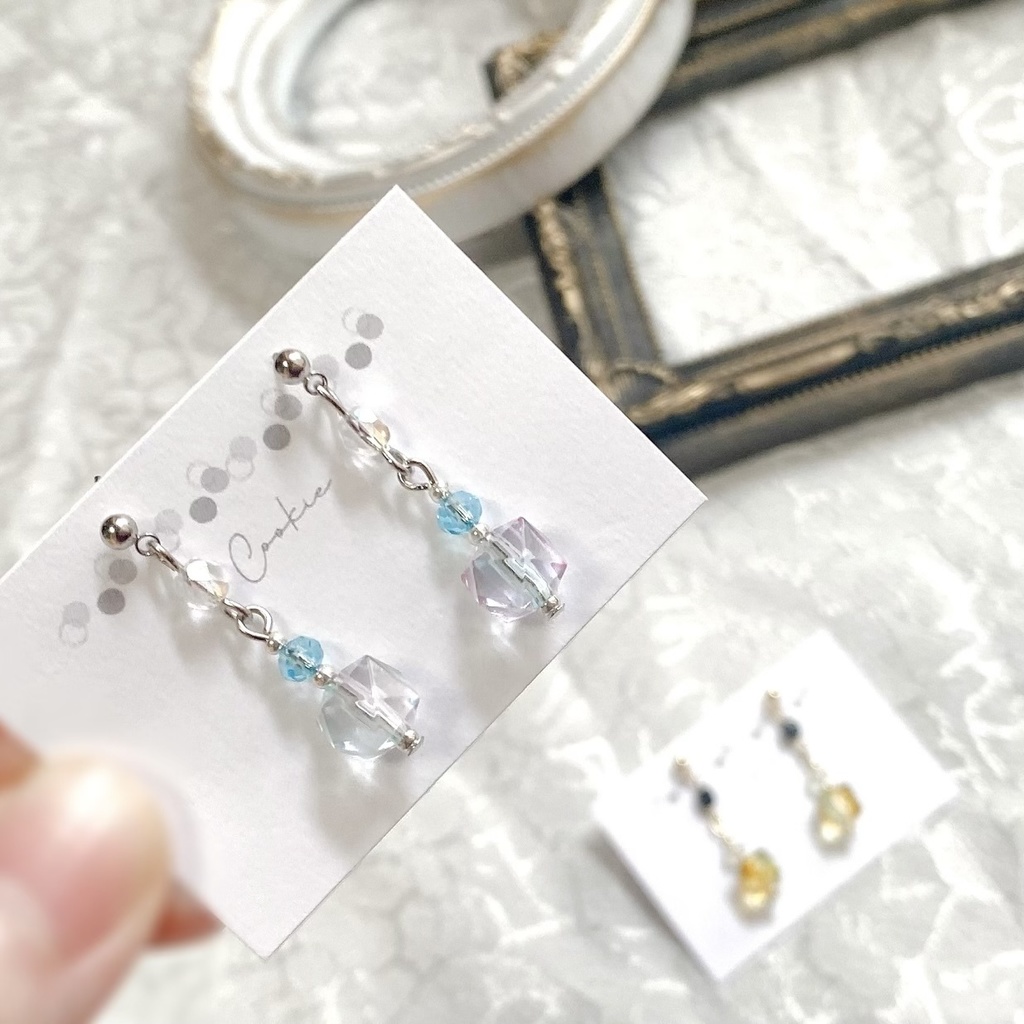 最強カラーピアス