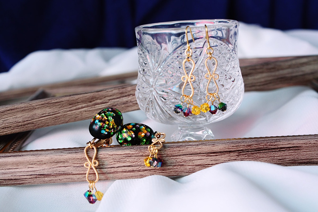 アマデウスイメージイヤリング・ピアス