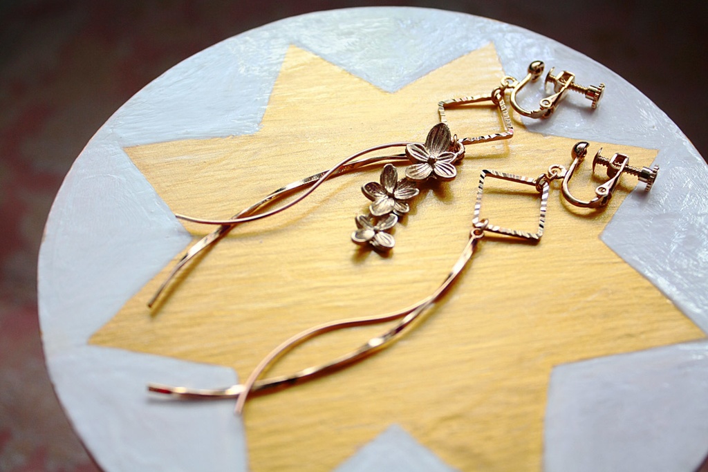 マーリンイメージイヤリング&ピアス