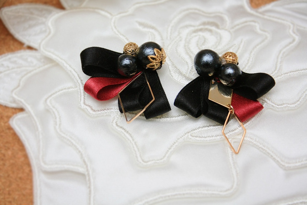 PRICEDOWN|おりぼんイヤリング&ピアス・弐