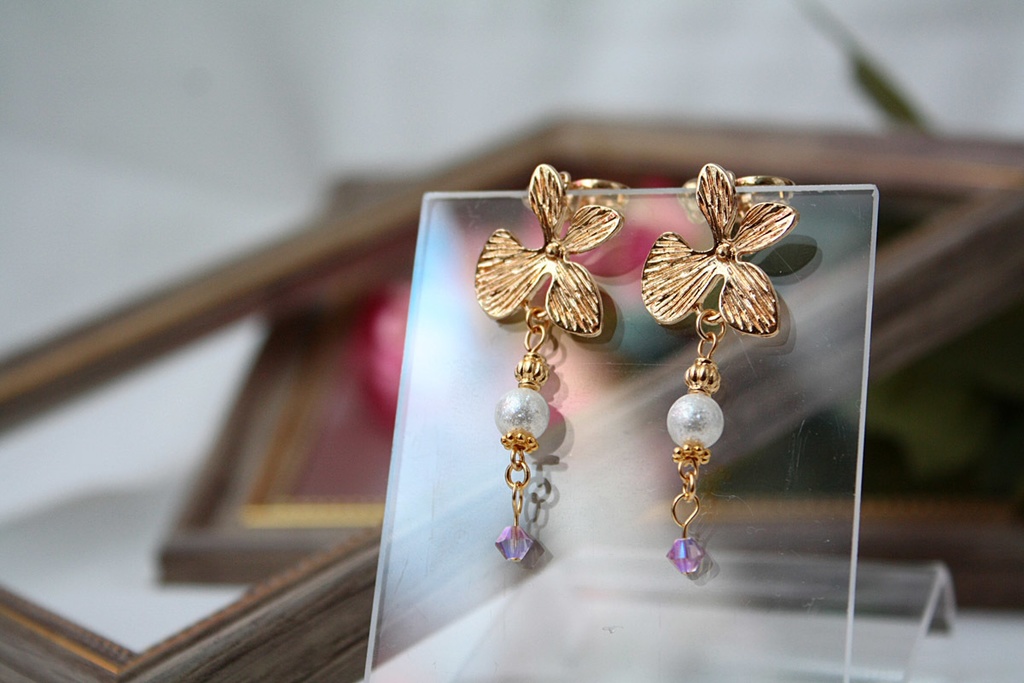 マーリンイメージ イヤリング&ピアス|スワロとお花