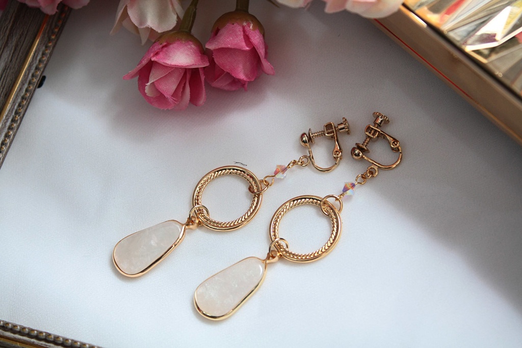 アスクレピオス第三再臨イメージイヤリング&ピアス|シェル&スワロ