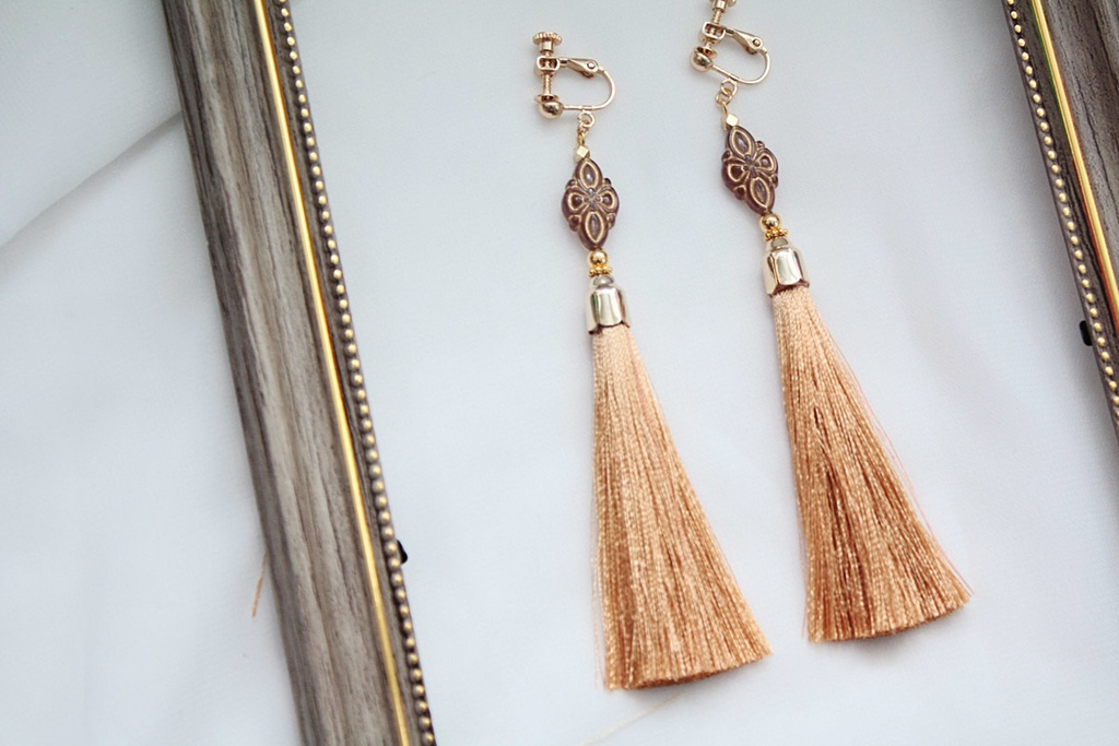 ケイローンイメージイヤリング&ピアス