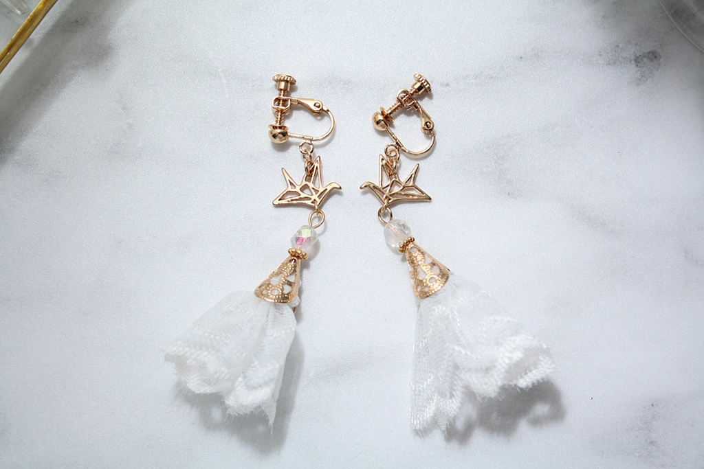 ミス・クレーンイメージ　イヤリング＆ピアス