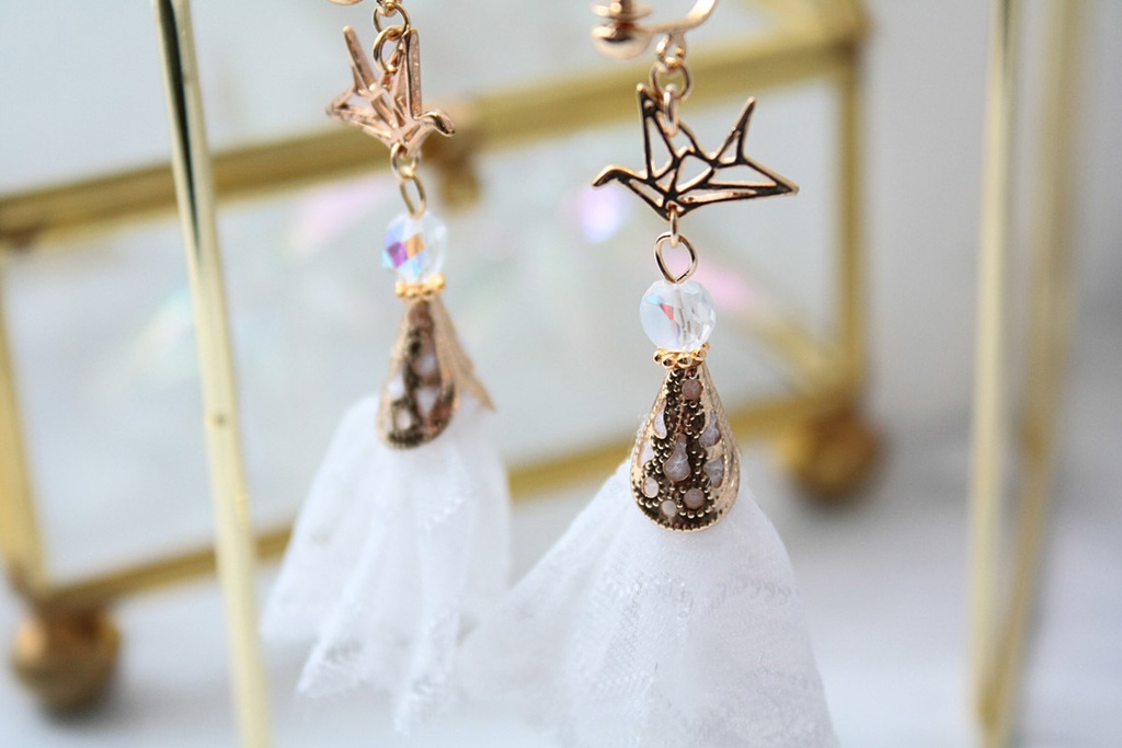 ミス・クレーンイメージ イヤリング&ピアス