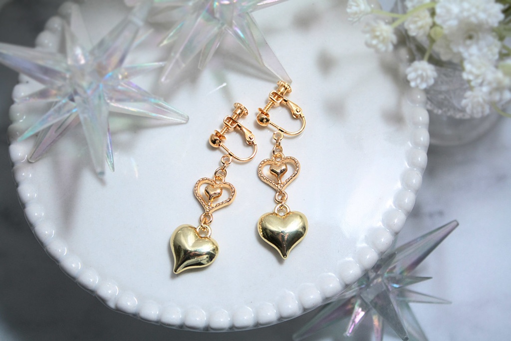 ノクナレア イメージイヤリング＆ピアス
