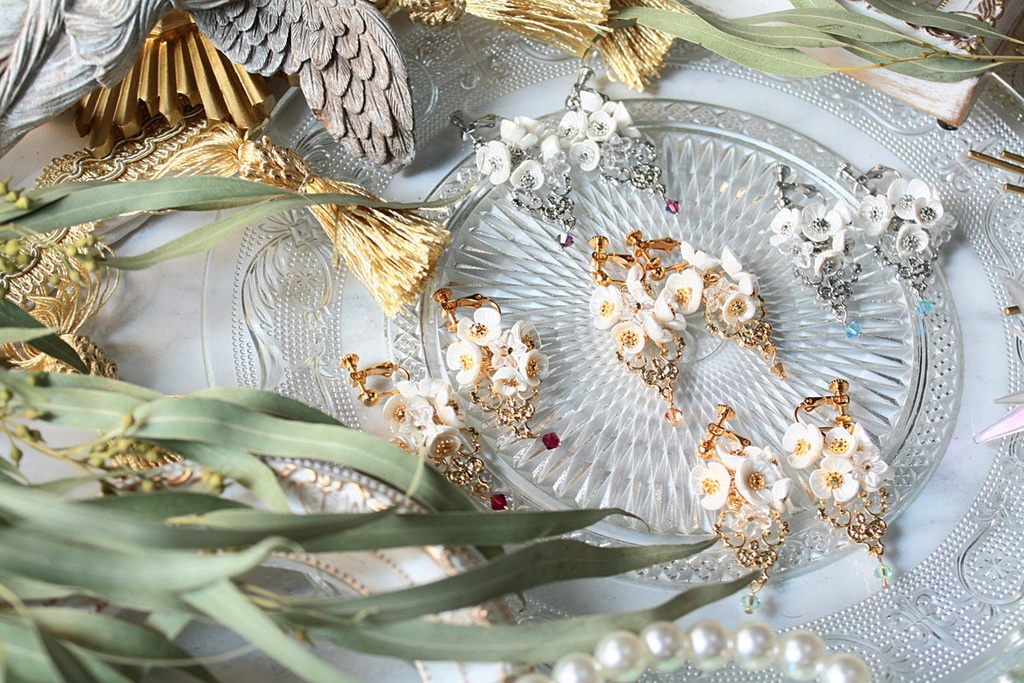 白の魔法使い イメージイヤリング&ピアス