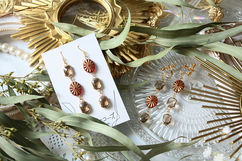 盛装の魔法使い 北の国イメージイヤリング&ピアス