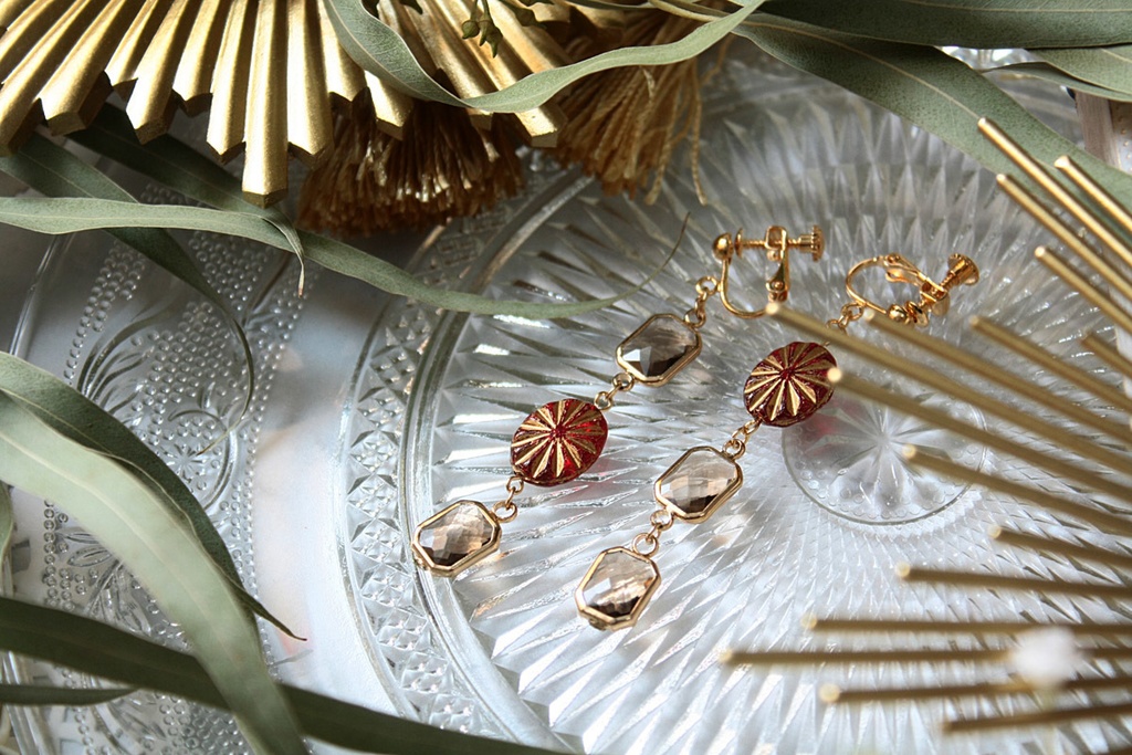 盛装の魔法使い 北の国イメージイヤリング&ピアス