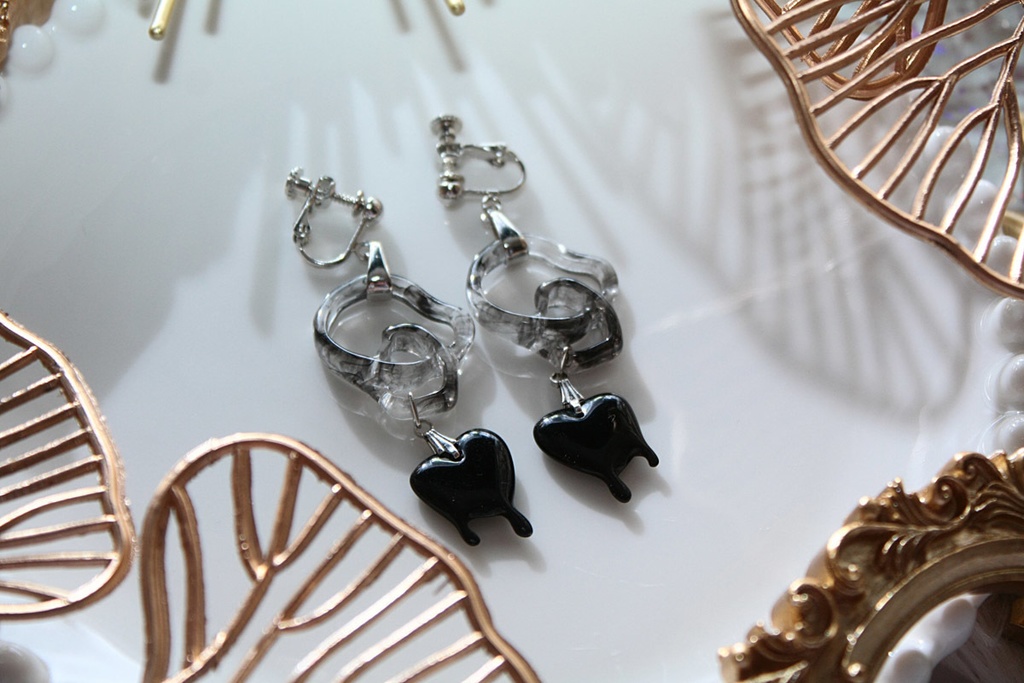 オーエン イメージイヤリング&ピアス