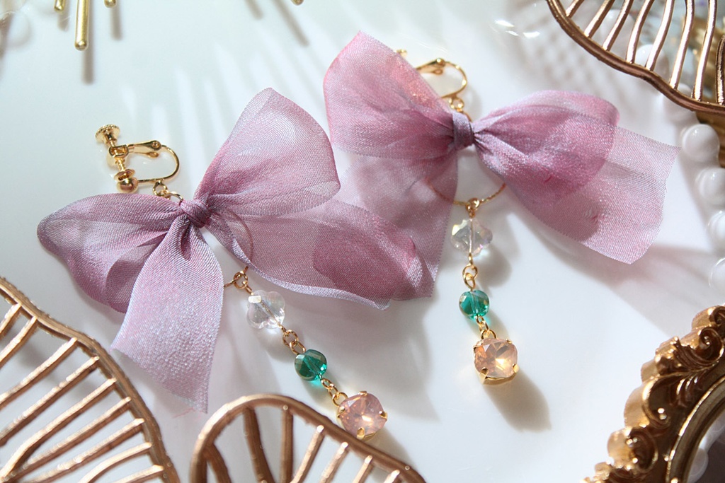 泣き虫うさぎと帽子のフロル イメージイヤリング&ピアス