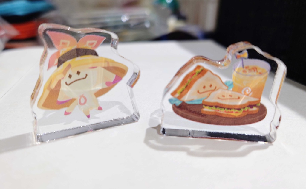 ミニアクリルスタンド