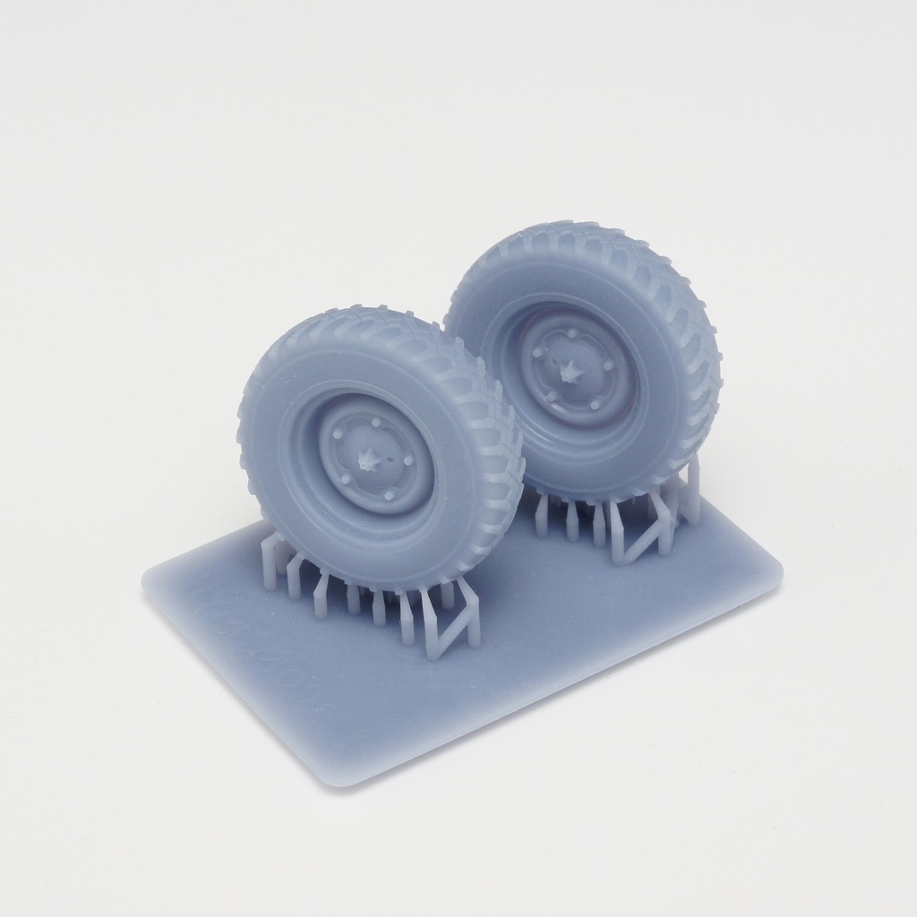 1/35 シュビムワーゲン166型用 自重変形ワイドタイヤセット