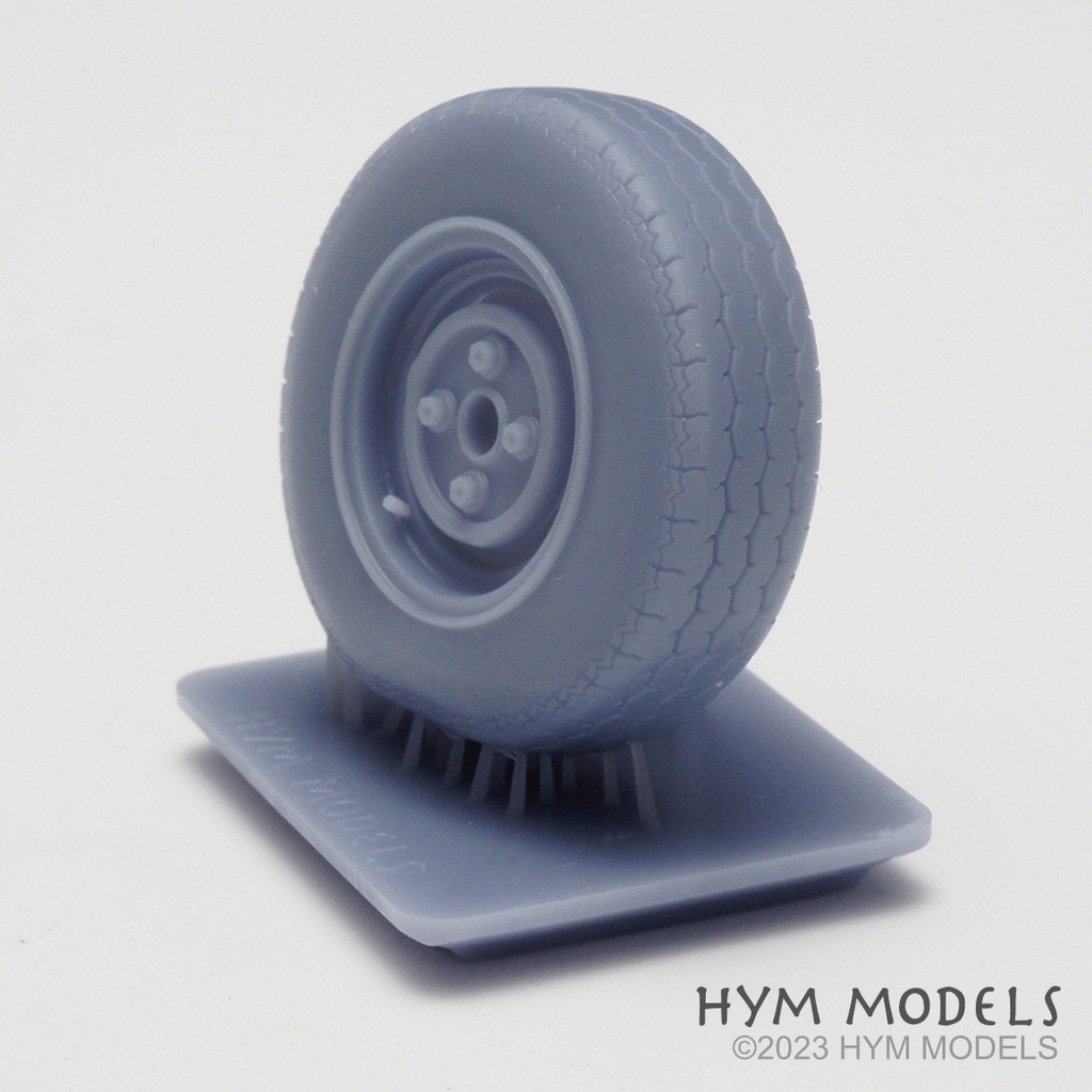 1/24 ミニクーパー1.3i用 自重変形10インチタイヤセット(70's)