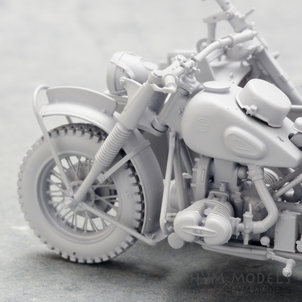1/35 第二次大戦ドイツ軍用バイク R75 サハラ (後期型)& サイドカー3Dレジン製フルキット (1台分)