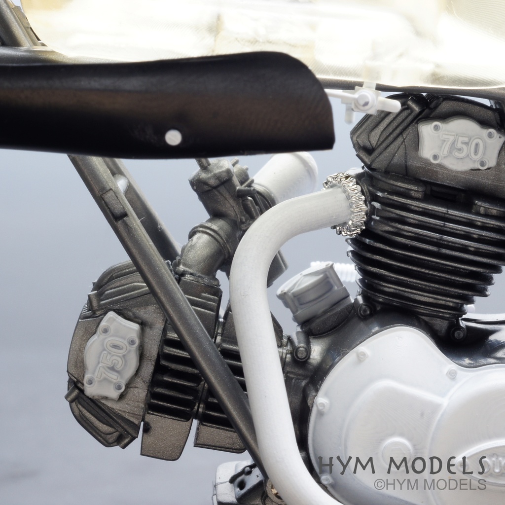 【2026年4月中旬発売予定】1/12 DUCATI 900SS用 750SS改造パーツセット