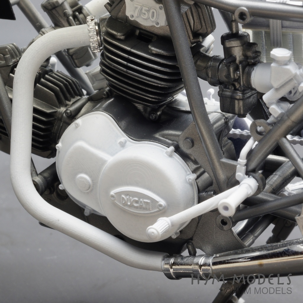 【2026年4月中旬発売予定】1/12 DUCATI 900SS用 750SS改造パーツセット