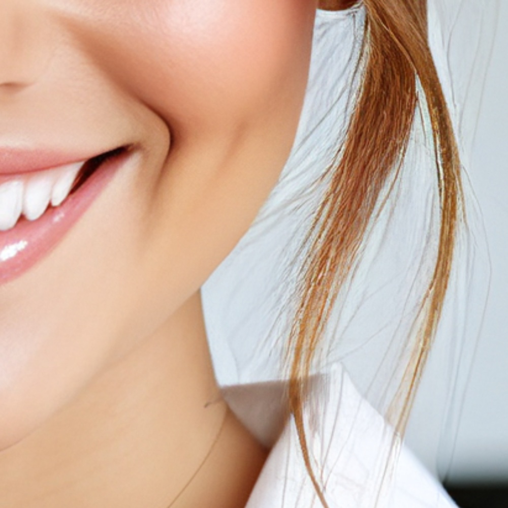 【肖像権リスクゼロ】AIポートレート Vol.5 - 女性の笑顔・親しみやすい表情編 (15枚)