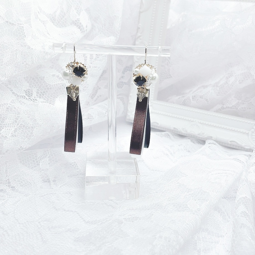 ビジューリボンイヤリング/ピアス【ワールドトリガー】