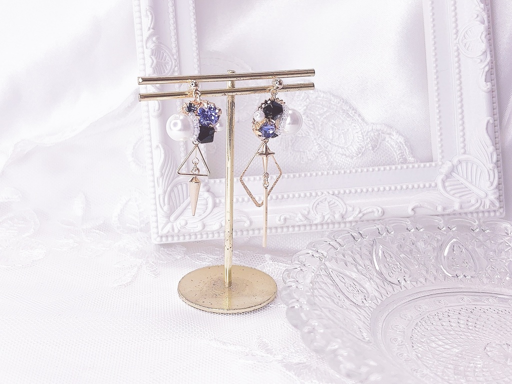 【にじさんじ】4周年グッズビジュアルモチーフイヤリング/ピアス【VΔLZ】