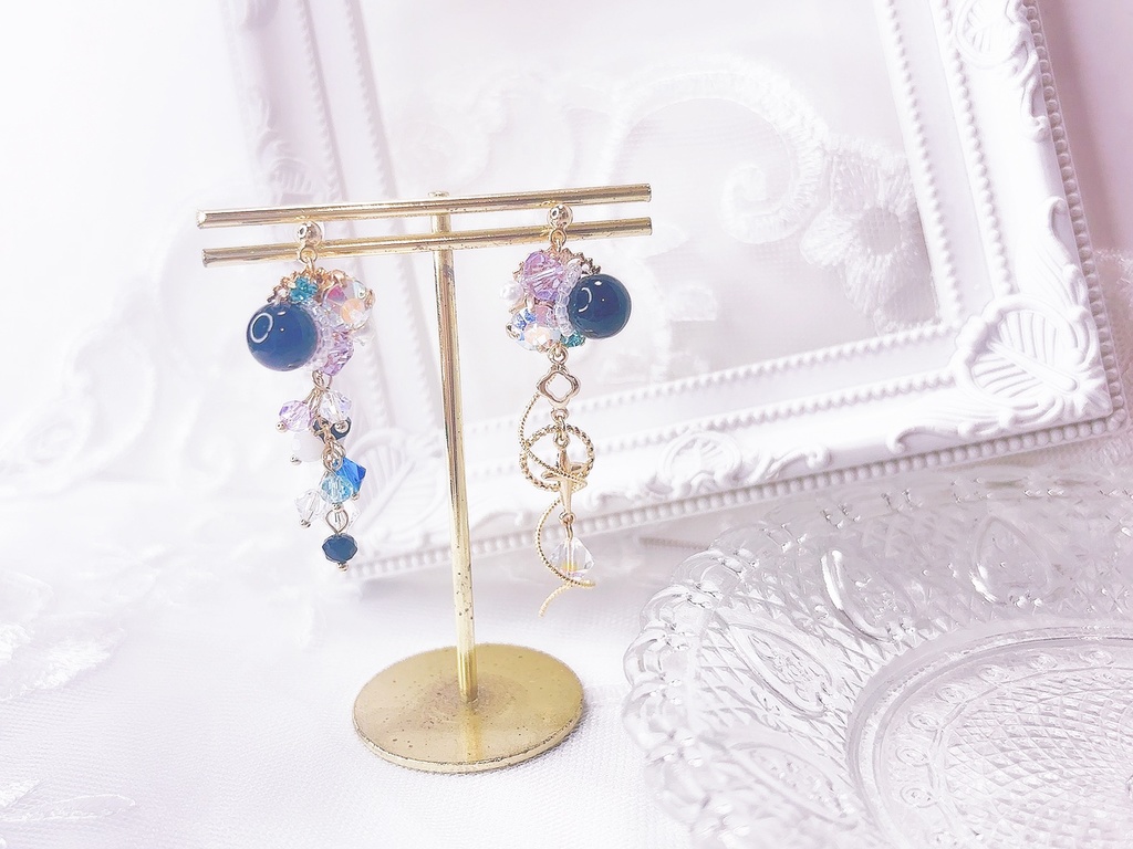 【にじさんじ】メインビジュアルモチーフピアス/イヤリング【Dytica】