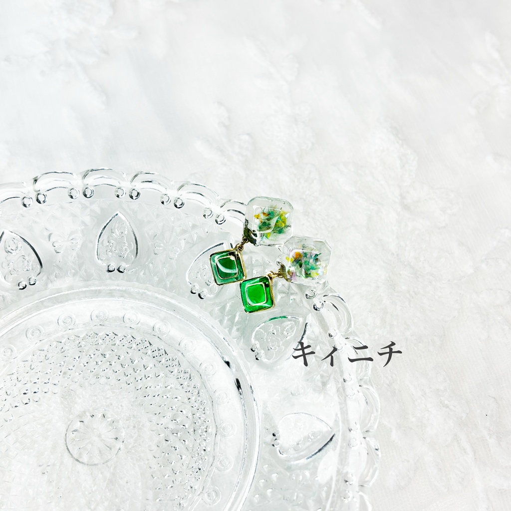 【原神】片耳レジンポストイヤリング