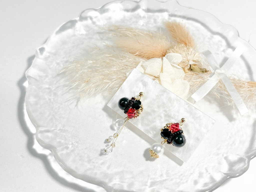 【刀剣乱舞】刀剣男士イメージ アシメビジューイヤリング/ピアス