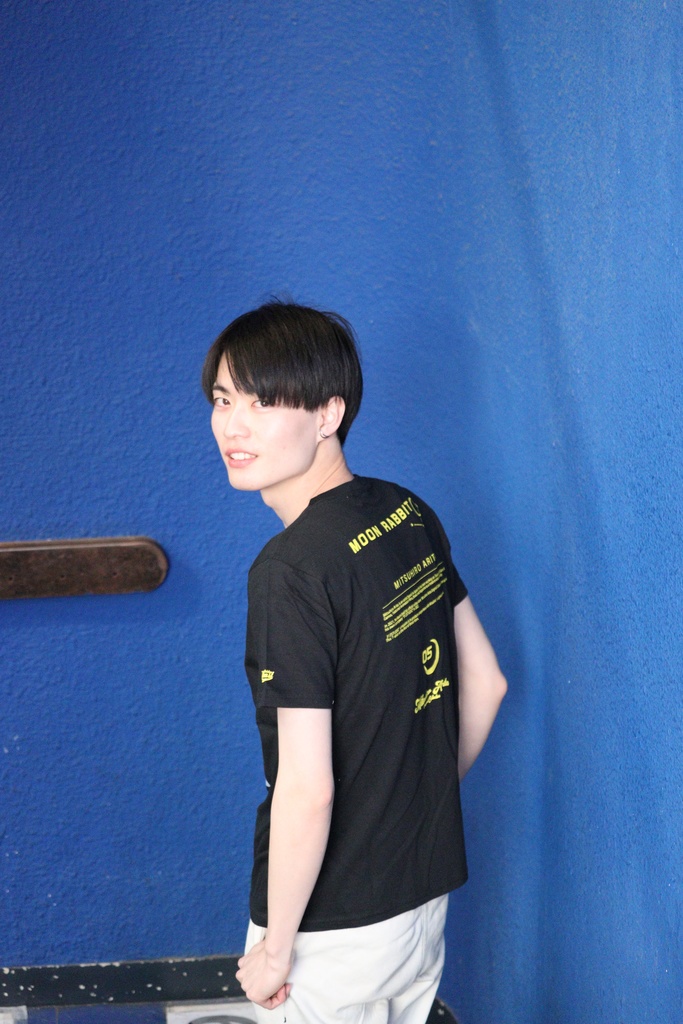 October Beast × 有田満弘「Moon Rabbit」Tシャツ