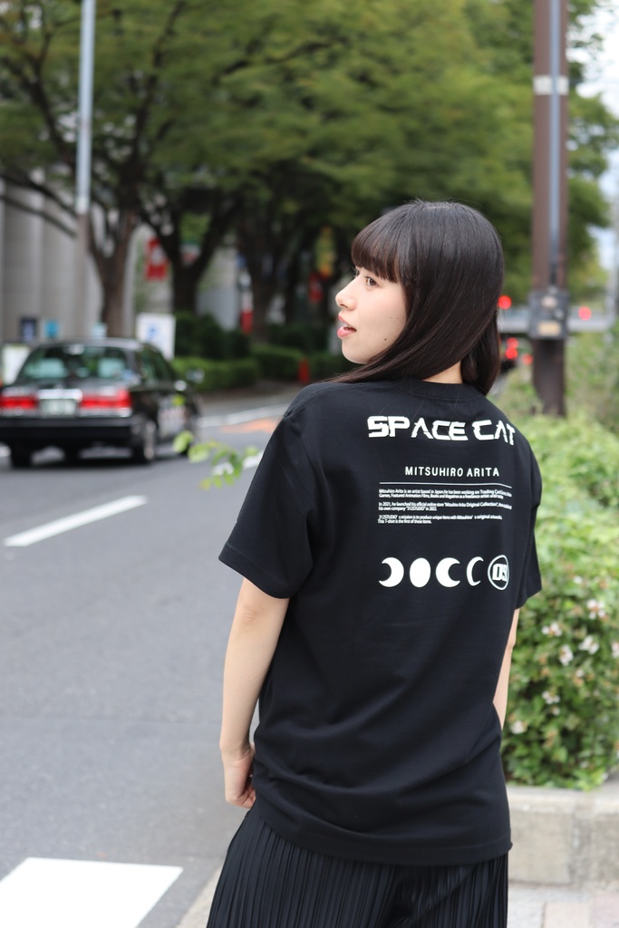 October Beast × 有田満弘「Space Cat」Tシャツ