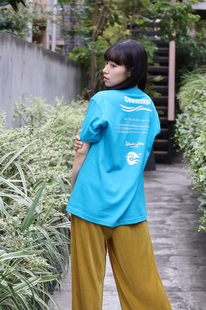 October Beast × 有田満弘「Cowabunga」Tシャツ