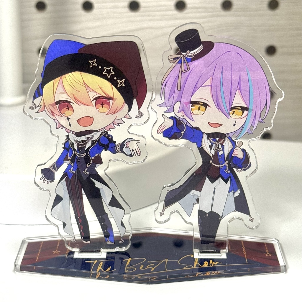 ワンツーアクリルフィギュア