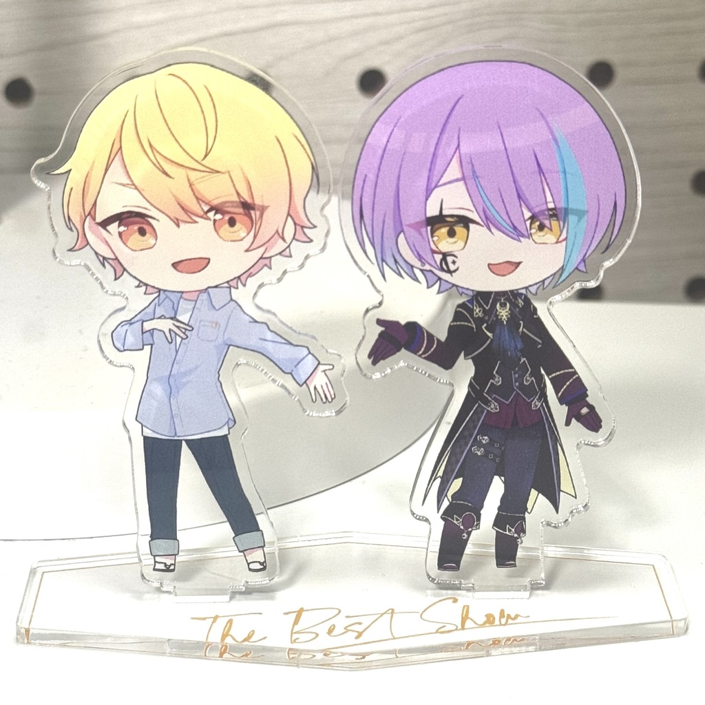 ワンツーアクリルフィギュア