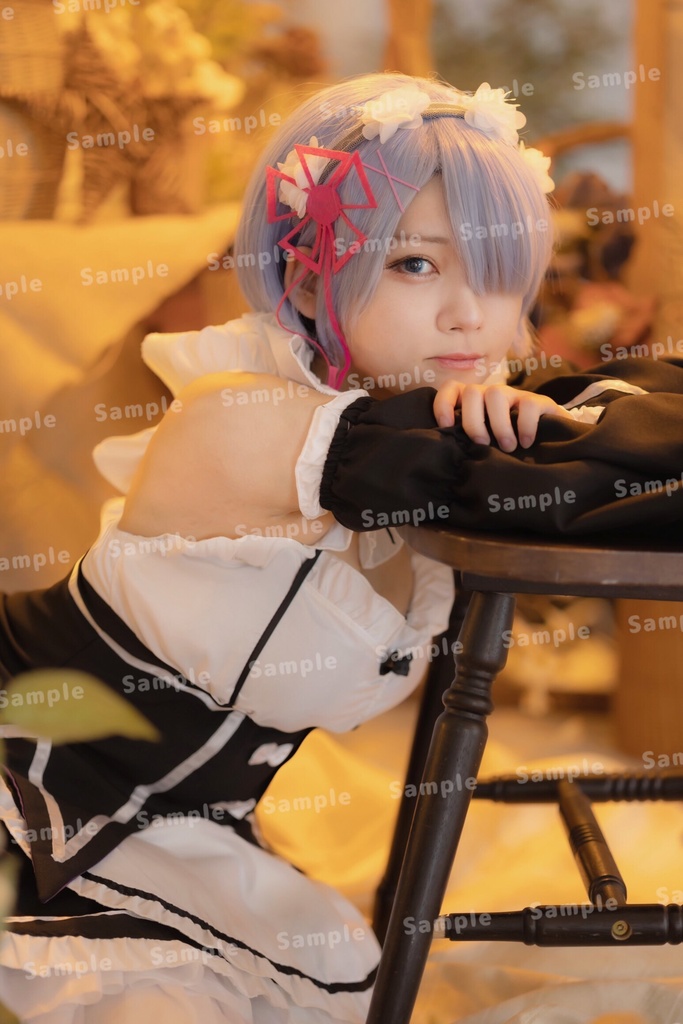 レム　コスプレ　ブロマイド写真