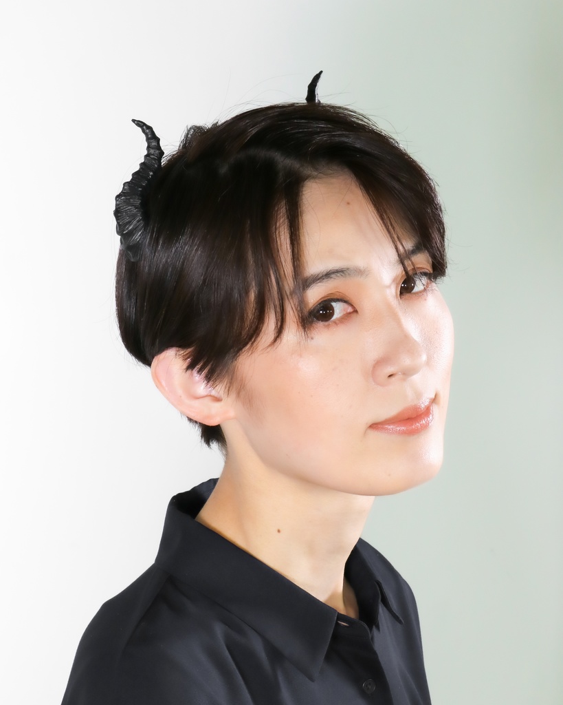 悪魔ツノカチューシャ 黒
