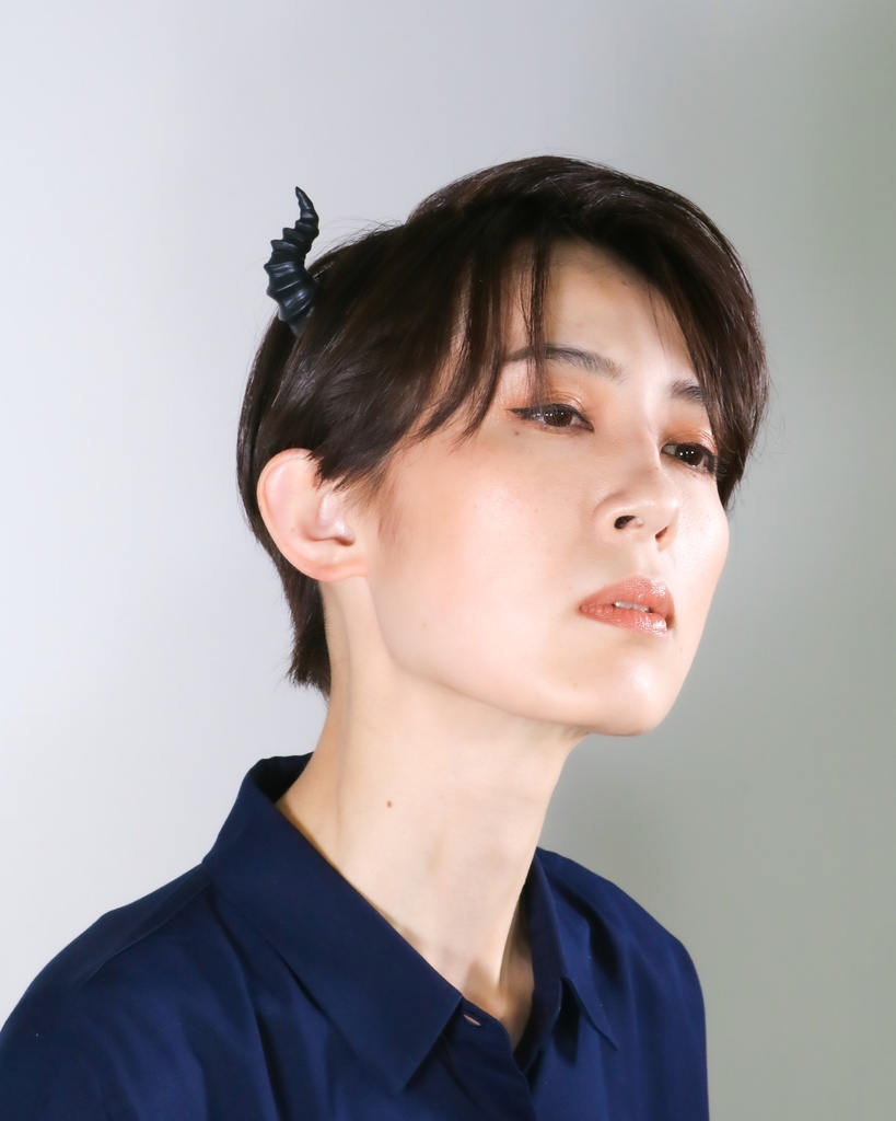 悪魔ツノカチューシャmini 黒