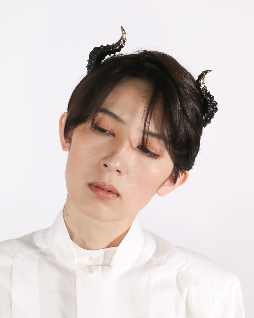 悪魔ツノカチューシャ 金箔