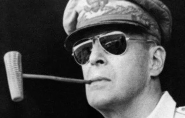 【無料】マッカーサーと同じサングラス