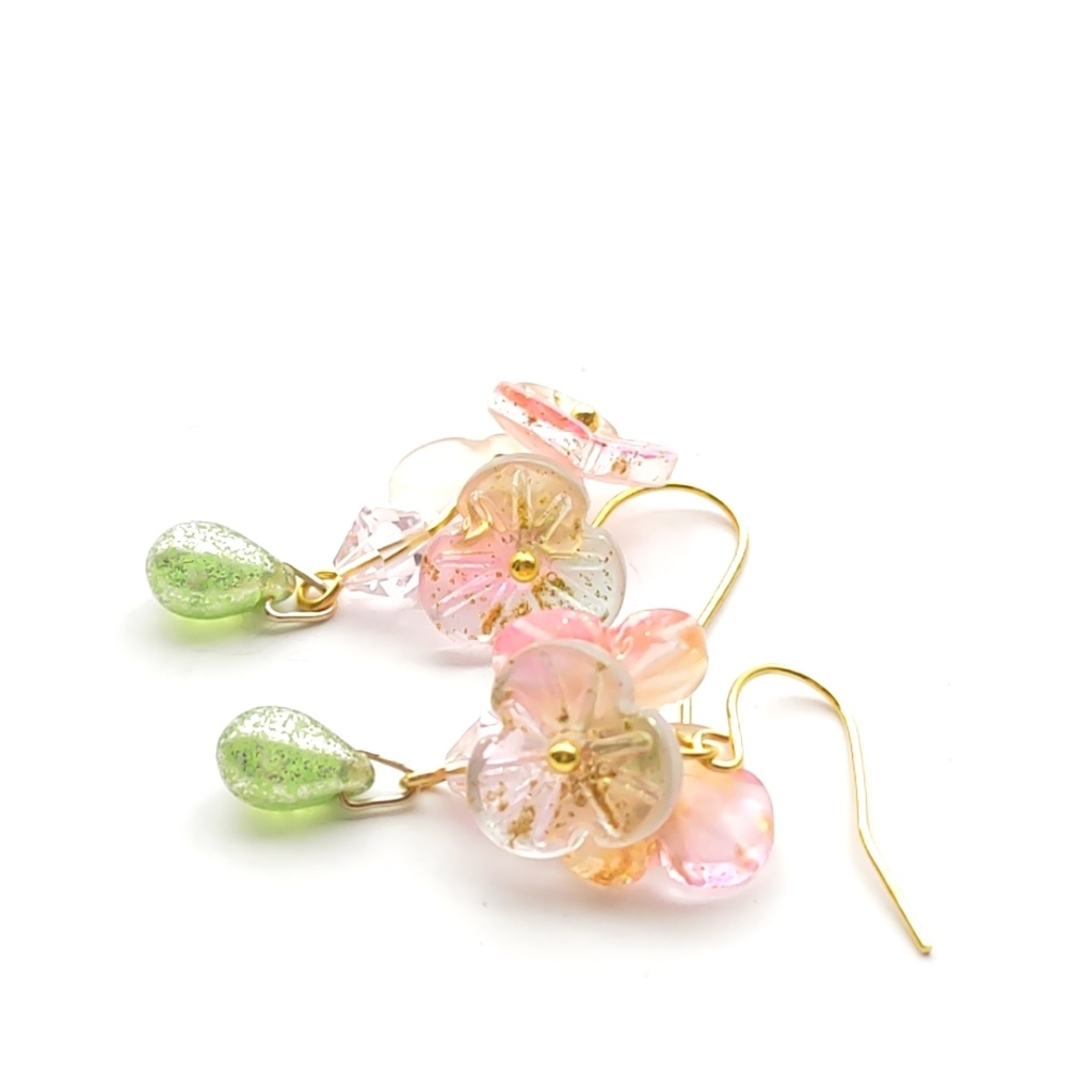 ★蜜璃 葉 ピアス