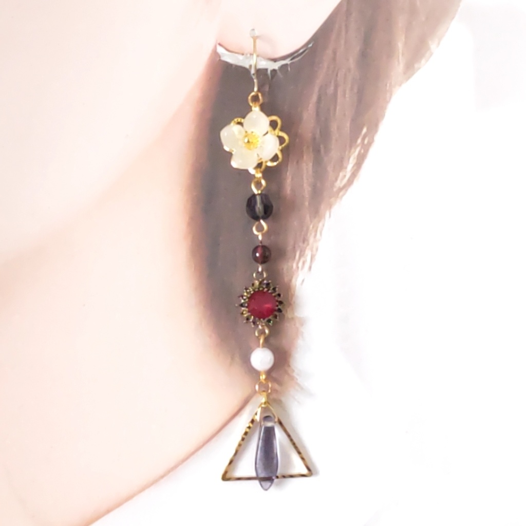 ★ニトクリスオルタ① ピアス