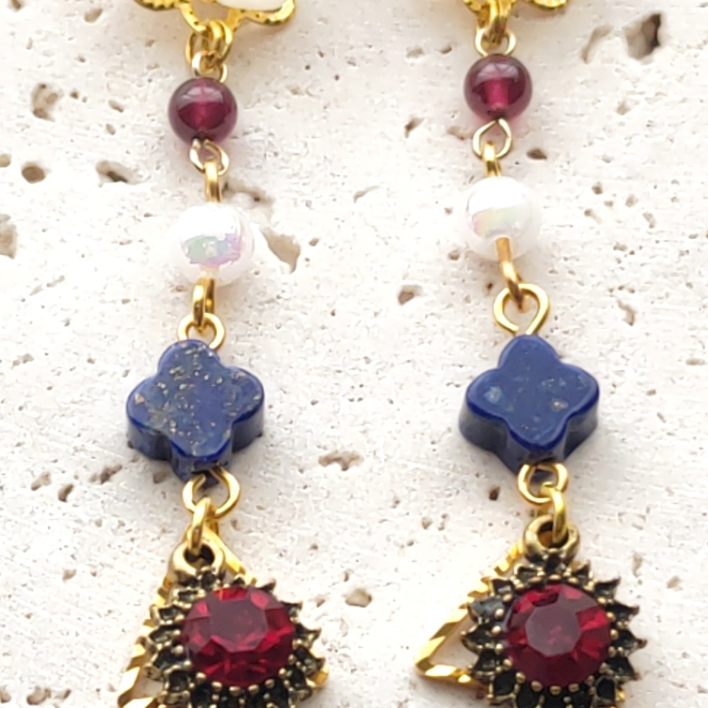 ニトクリスオルタ② ピアス