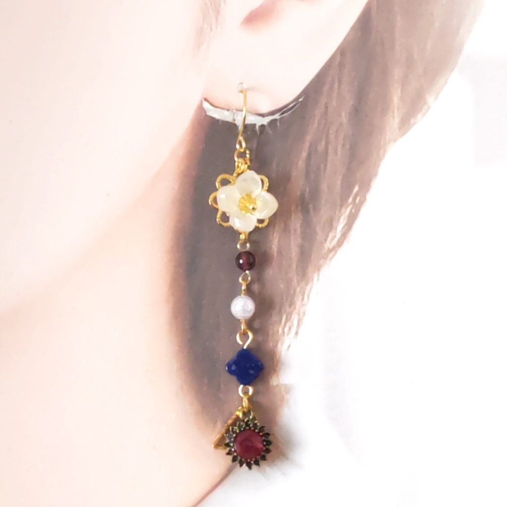 ニトクリスオルタ② ピアス