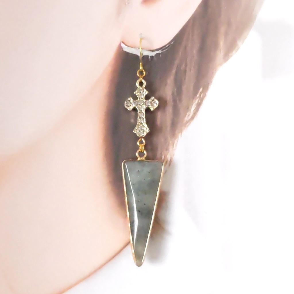 シンボリクリスエス ピアス