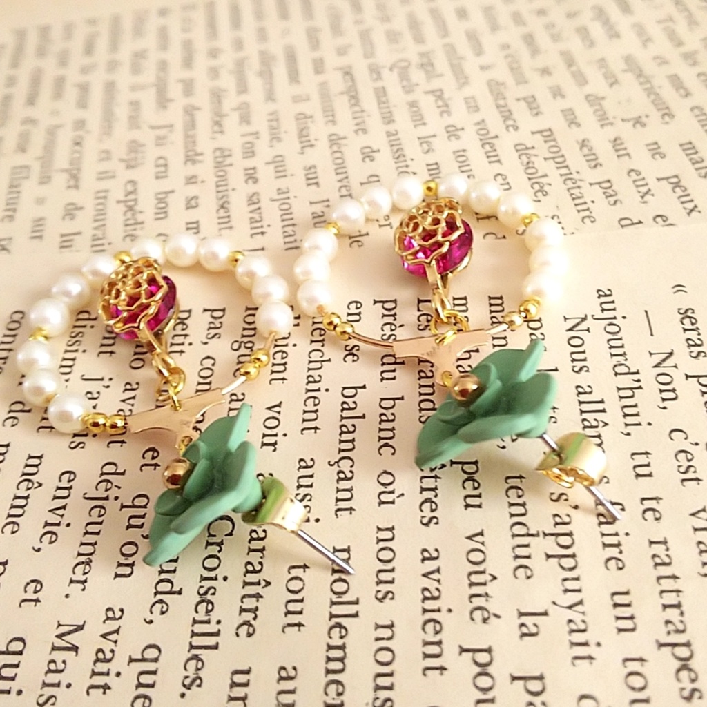 ★トレイ ピアスのみ