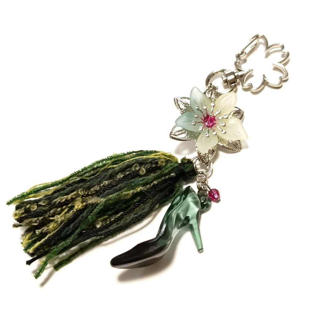 リリア バッグチャーム