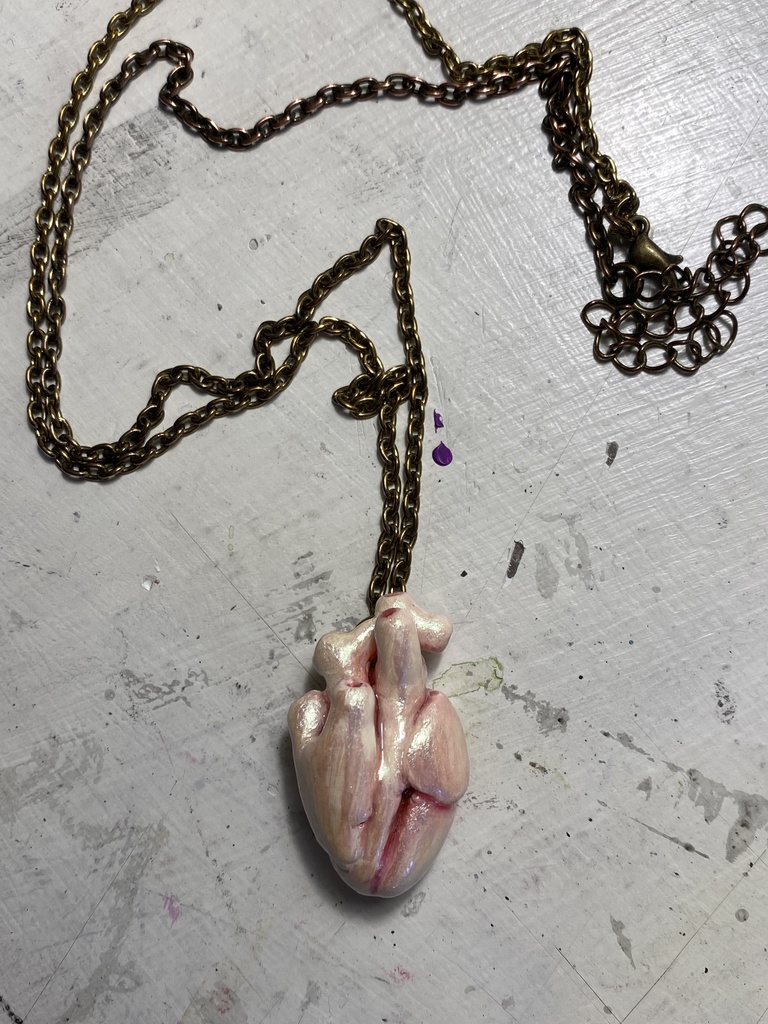 心臓(白) 大