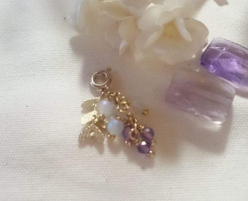 18Kメッキ長谷部モチーフ藤ネックレス