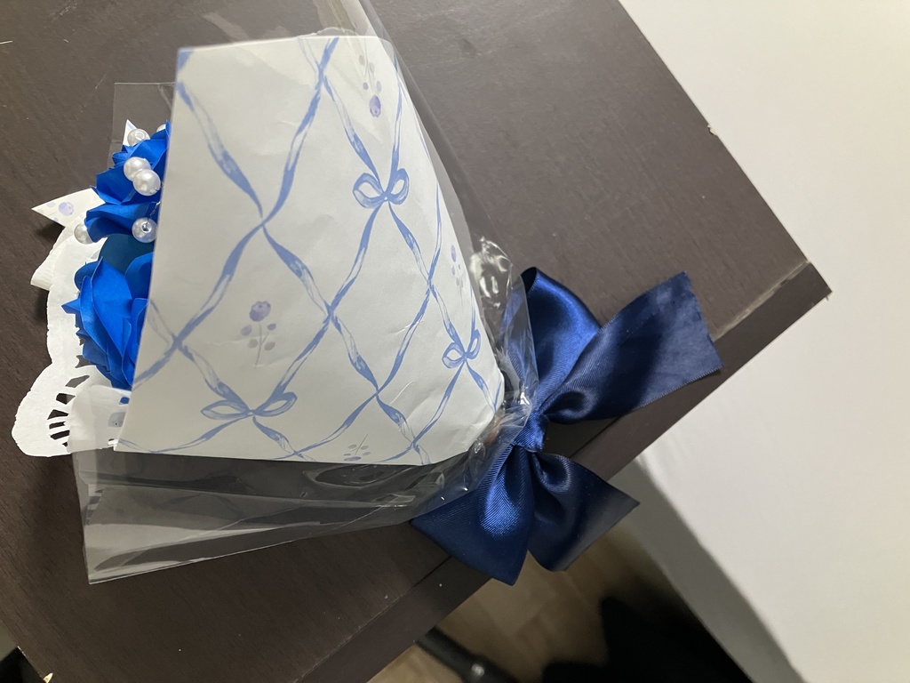 折花とレースの花束(ブルー&パール)