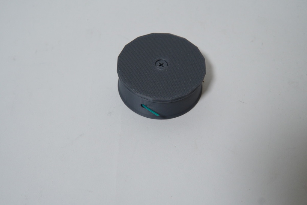 【無料DL可】ケーブルをぐるぐる巻いて保管するケース 3Dプリンタ用データ