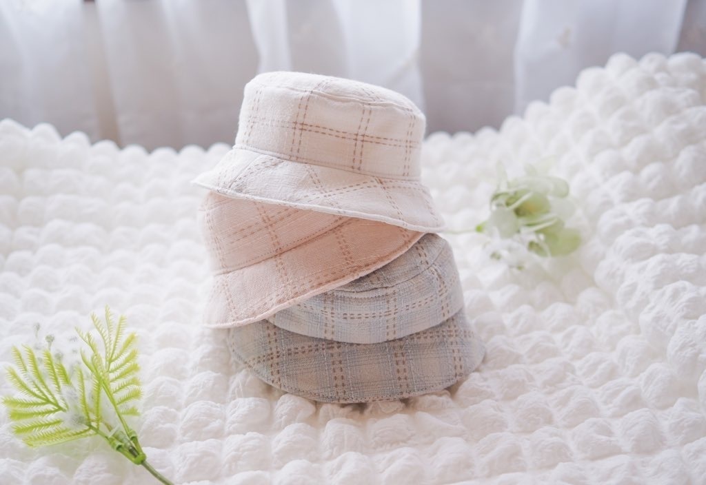 フリルショルダーのサロペット