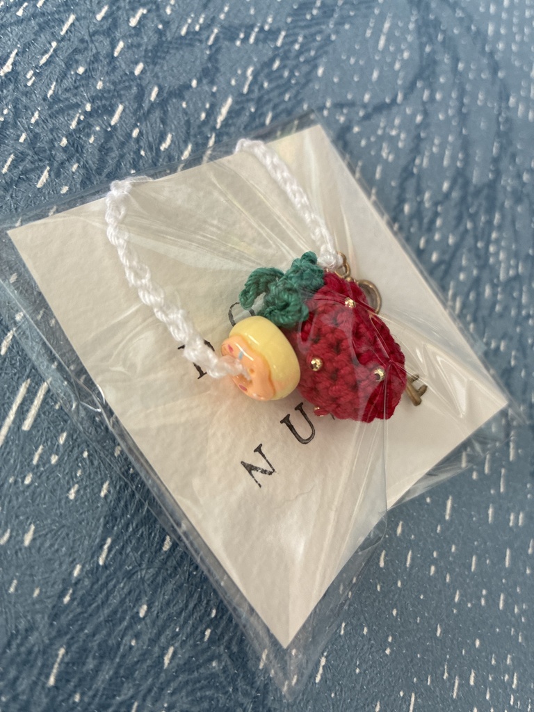 いちごポシェット🍓2